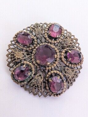 Vintage Antique Gold Tone Filigree Faceted Amethyst Glass Collectible Brooch